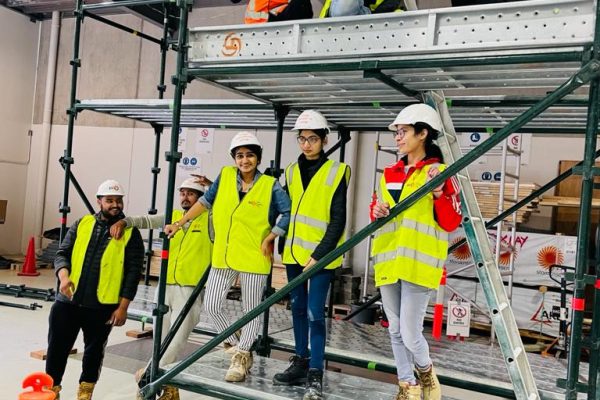 21e63598-55d4-472b-9161-e548f7b34ff2